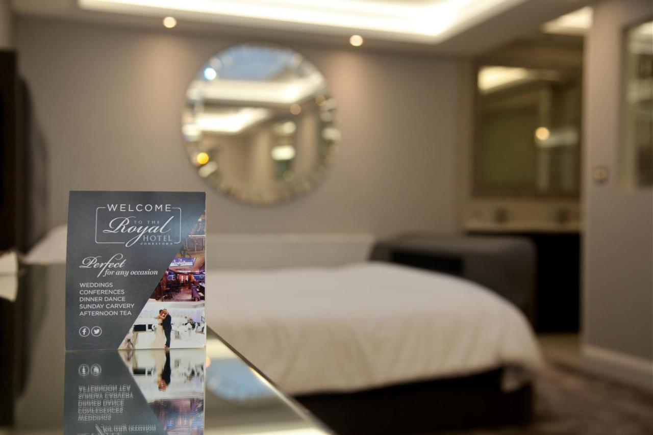 The Royal Hotel Кукстаун Екстериор снимка